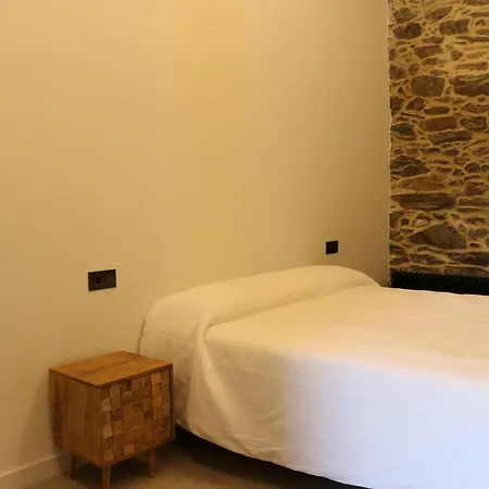 O Lar De San Fins-casita Rural * A Coruna